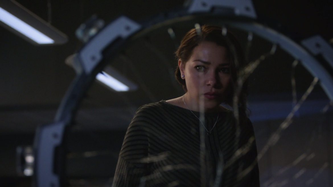 Crítica: The Flash – 5×21 – The Girl with the Red Lightning