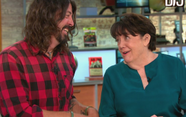 Dave Grohl e sua mãe estarão em “From Cradle to Stage”, na Paramount+
