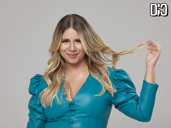 Cantora Marília Mendonça morre em acidente de avião