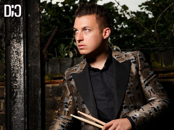 Arctic Monkeys anuncia shows e Matt Helders confirma novo disco