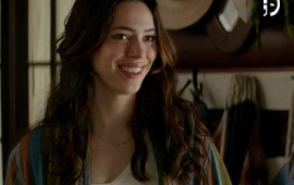 Rebecca Hall irá dirigir e estrelar drama “Four Days Like Sunday”