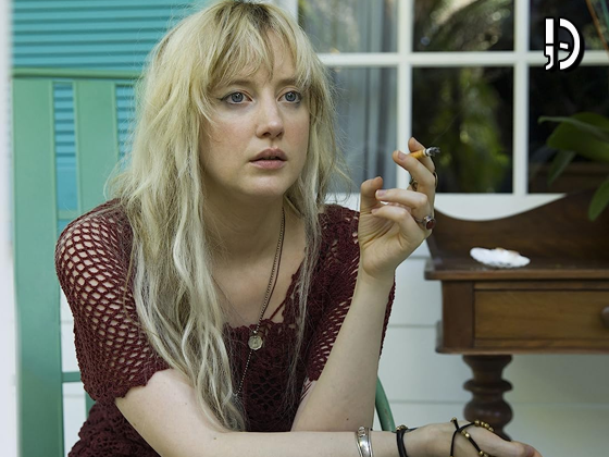 Andrea Riseborough escalada em cinebiografia de Isabella Blow, “The Queen of Fashion”