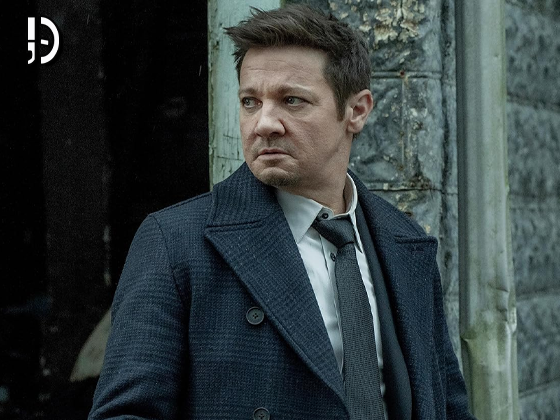 “Entre Facas e Segredos 3” escala Jeremy Renner