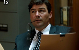 Kyle Chandler negocia papel de Hal Jordan em série dos Lanternas