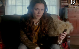 Série de Evan Peters e Ryan Murphy adiciona Rebecca Hall ao elenco