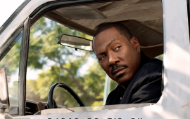 Eddie Murphy irá estrelar comédia de ação “Blue Falcon”