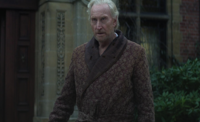 Charles Dance negocia papel ao lado de Robert Pattinson em “The Batman – Parte II”