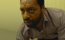 “Backrooms” ganha novo trailer e aposta em terror claustrofóbico