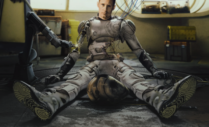 Segunda temporada de “Murderbot” terá Michael Sheen, Wanda Sykes e Tramell Tillman