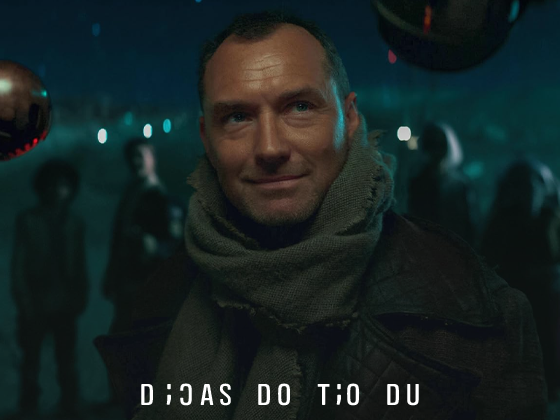 Jude Law negocia papel ao lado de Scarlett Johansson em “Scapegoat”, novo filme de Ari Aster